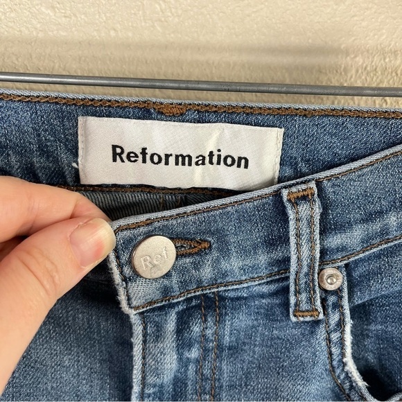 REFORMATION High and Skinny Jeans in Rhine - Picture 13 of 16